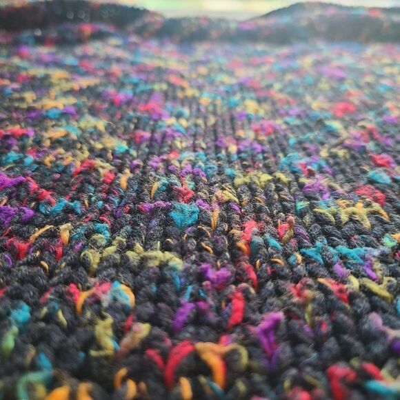 Reference Point rainbow sweater - Picture 14 of 16